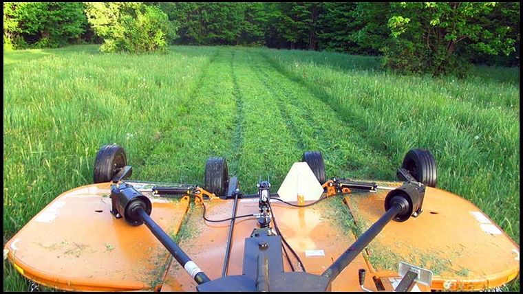 With a 12' Cut the Batwing Mower is a must have if you have lots of fields to mow. 